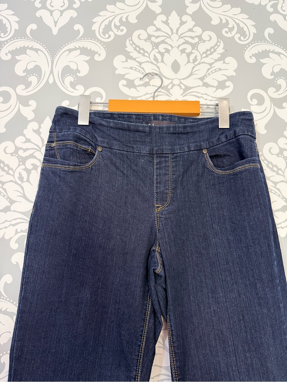 💫4/$25 • Reitmans Dark Denim Pull On Bootcut Jeans - Picture 2 of 5